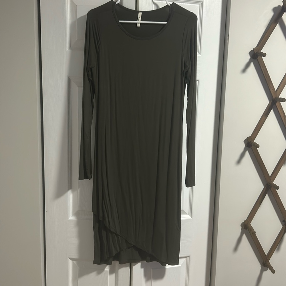 Mid length jersey long sleeve dress